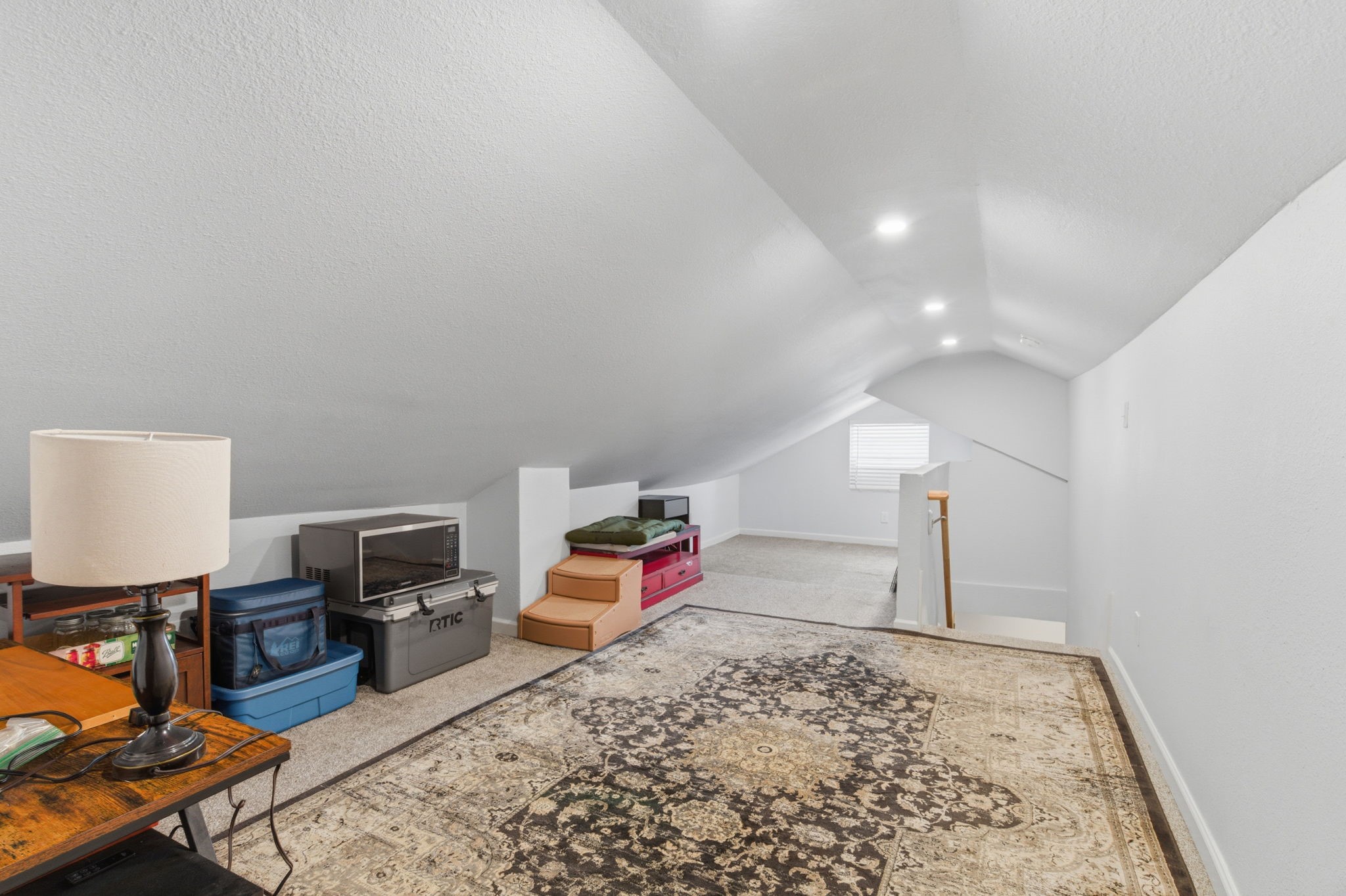 7717 Scanlock Street Houston, TX 77012 - Photo 5 of 46 Converted Attic Space! Bonus room for kids play area, pet area or workout room! Possibilities are endless