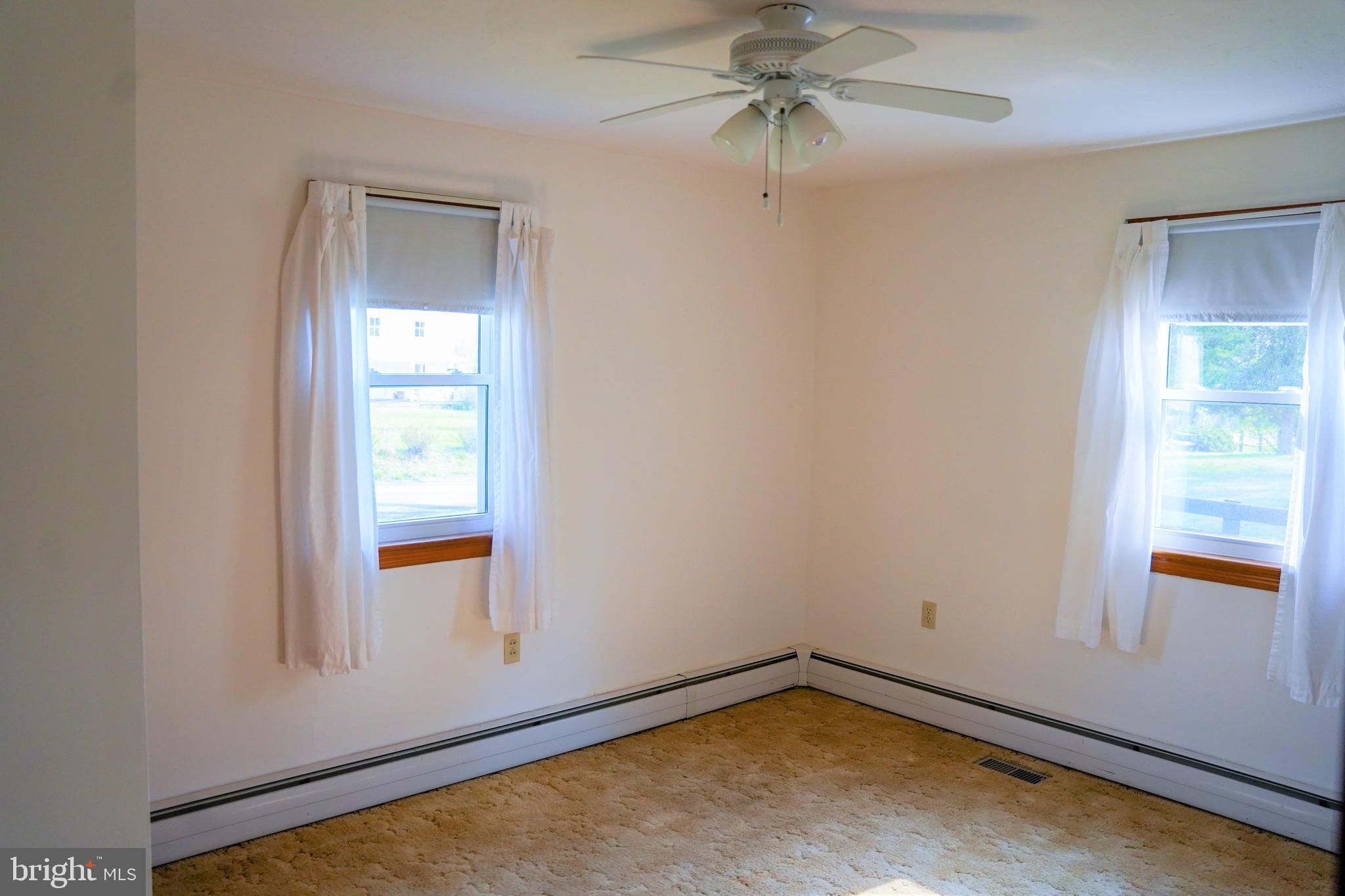 13548 Wilt Store Road Leesburg, VA 20176 - Photo 6 of 23 Main Level Bedroom One