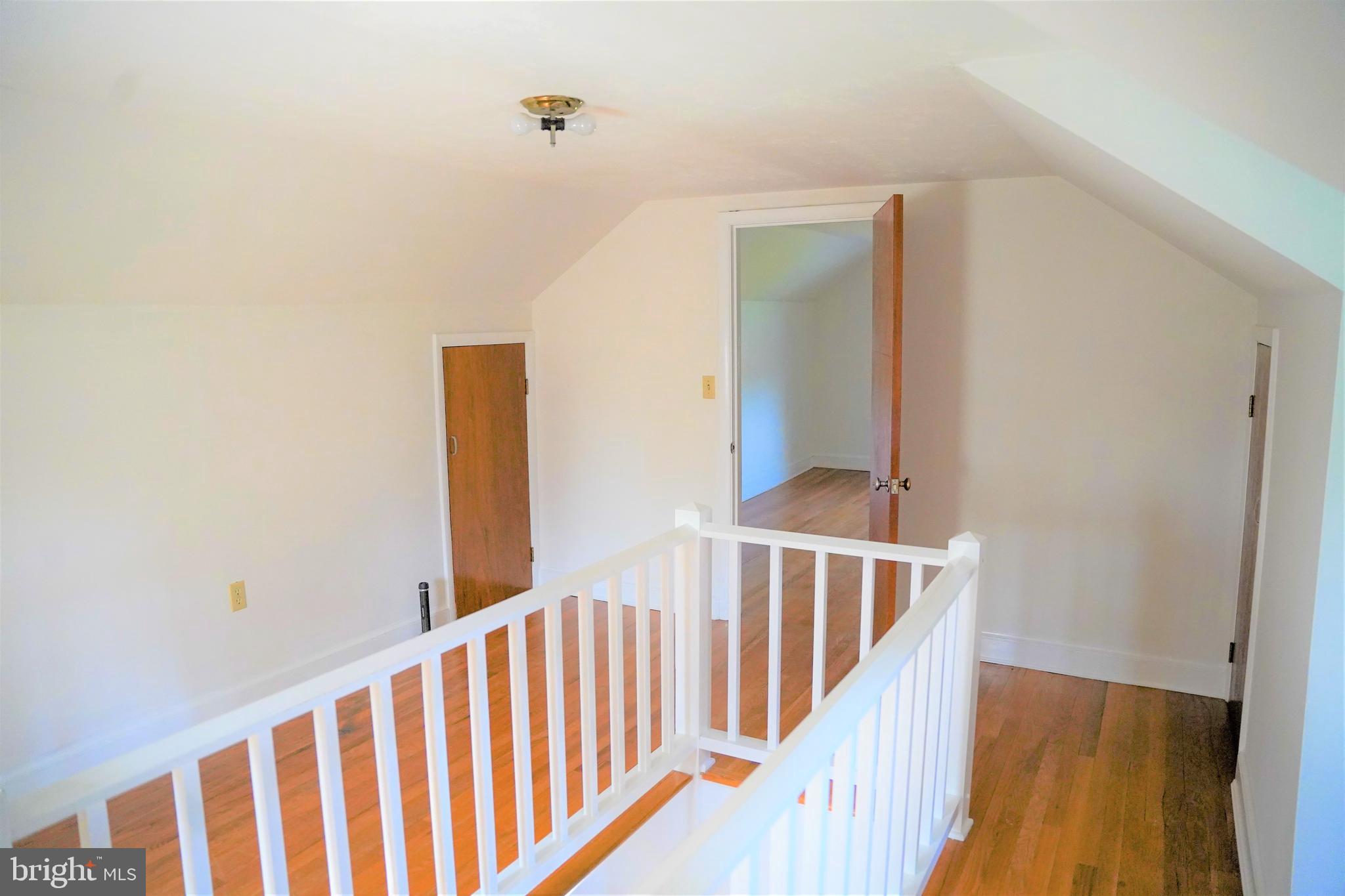 13548 Wilt Store Road Leesburg, VA 20176 - Photo 8 of 23 Upstairs Landing