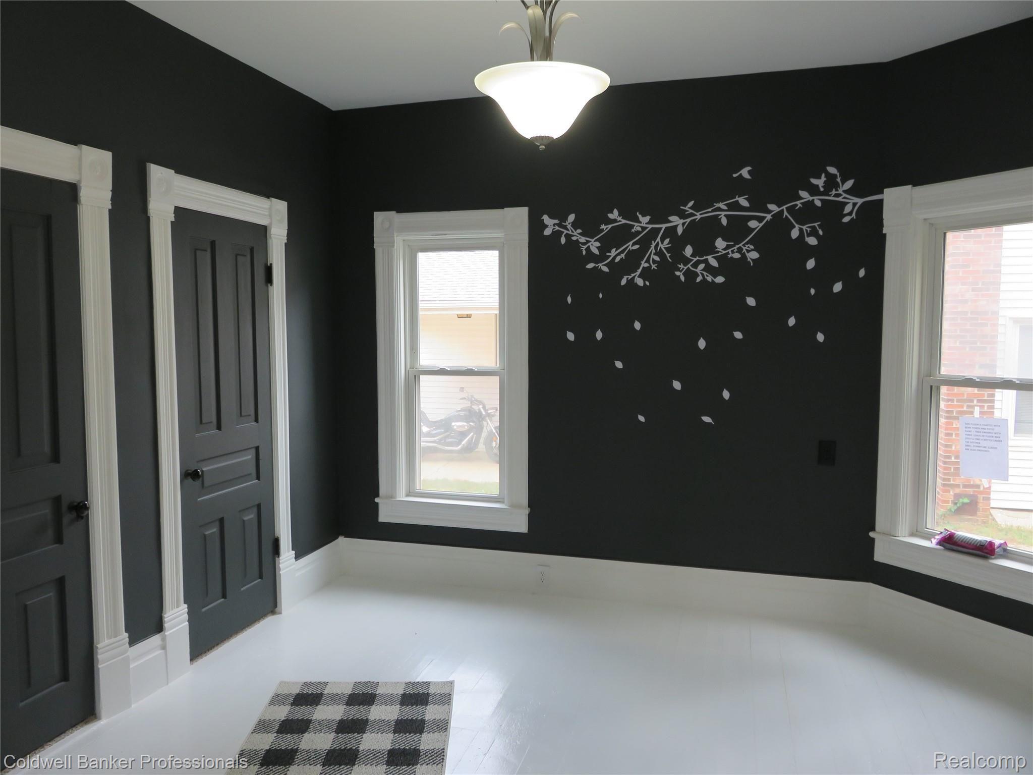 3964 South Ruess Road Owosso, MI 48867 - Photo 14 of 30 15 3694 Bedroom.JPG