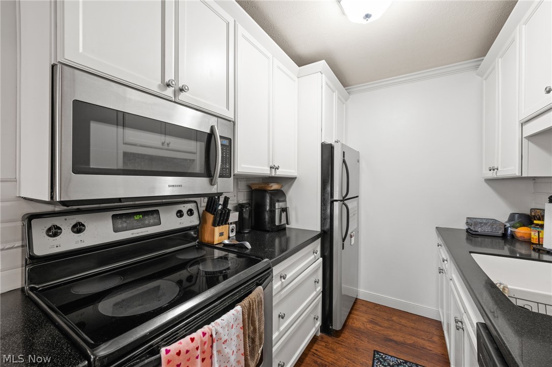 5711 Som Center Road, Unit 42 Solon, OH 44139 - Photo 3 of 33
