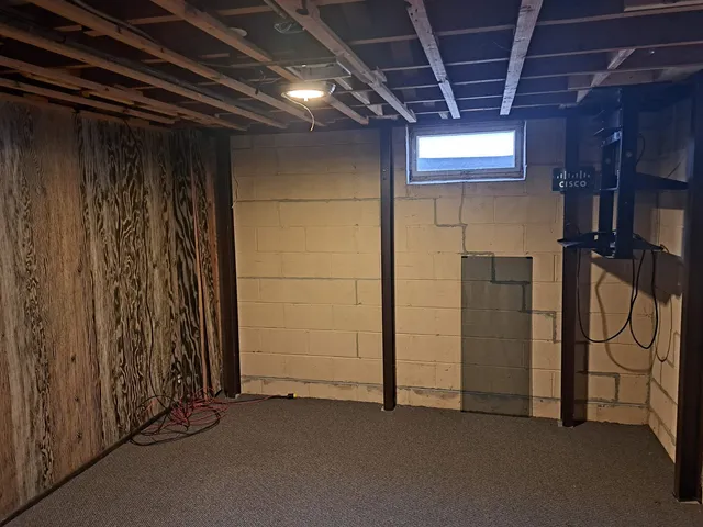 $190,000 | 271 Breister Avenue, Fond du Lac, WI 54935