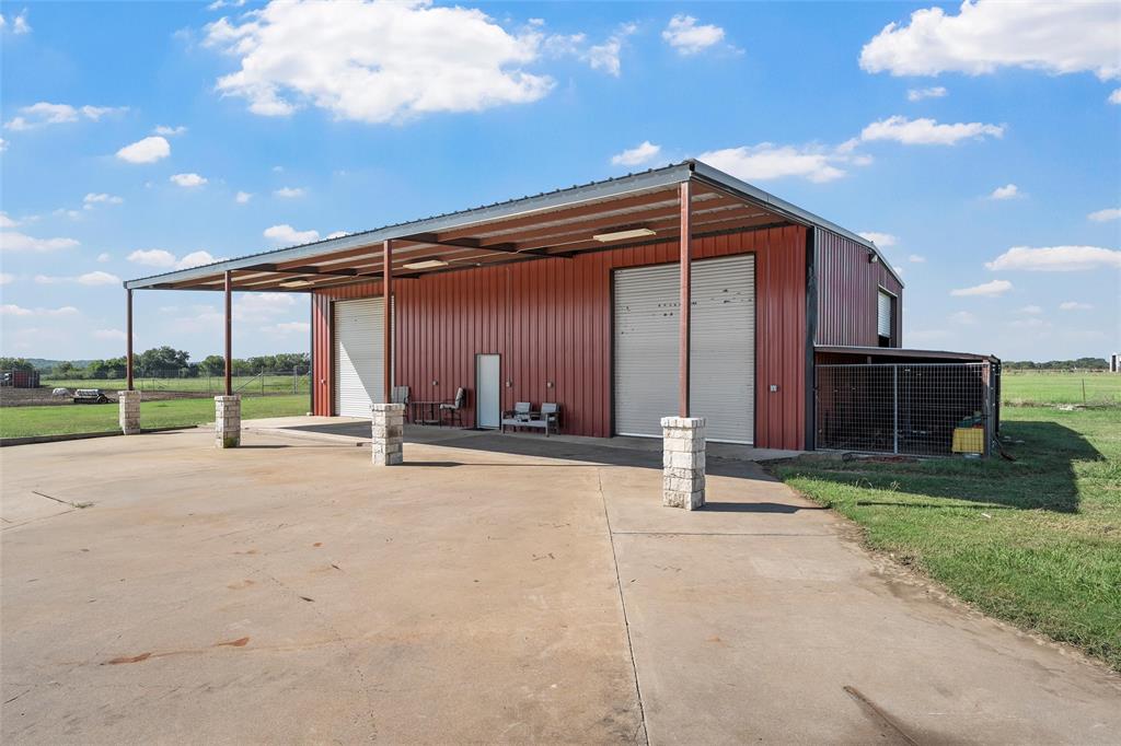 5112 Old Caufield Ranch Road McGregor, TX 76657 - Photo 7 of 38 View of outbuilding