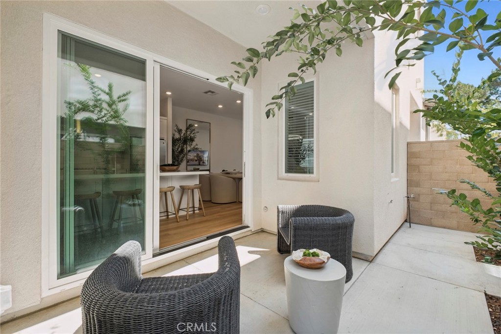 327 Baluster Irvine, CA 92618 - Photo 11 of 75