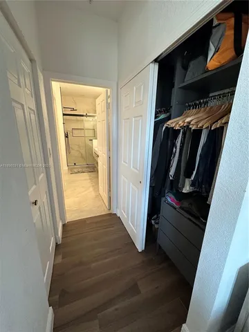 a view of walk in closet