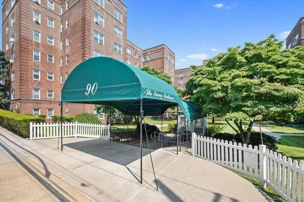 $239,900 | 90 Bryant Avenue, Unit 2B DORSET, White Plains, NY 10605