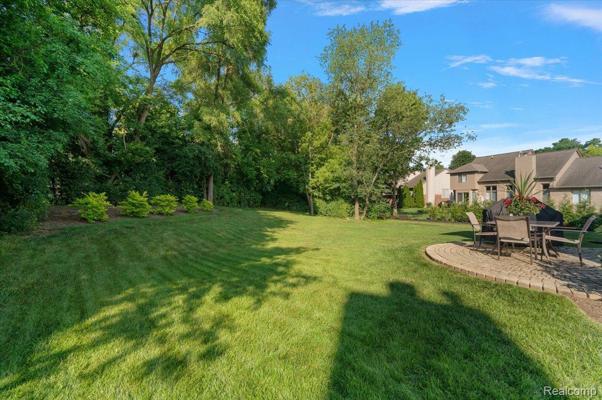3359 Paddington Court Rochester, MI 48309 - Photo 62 of 63 12-3359 Paddington Ct-12.jpg