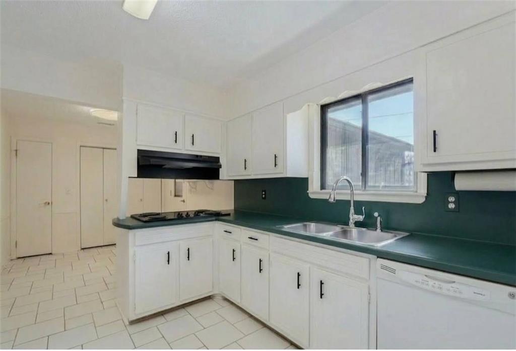 4759 Mockernut Southwest Lilburn, GA 30047 - Photo 6 of 21