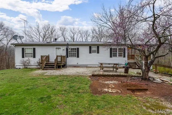 $279,900 | 5390 Engledow Road, De Soto, MO 63020