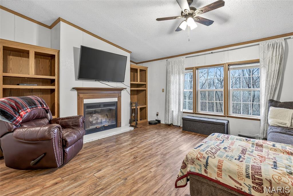 5390 Engledow Road De Soto, MO 63020 - Photo 4 of 28