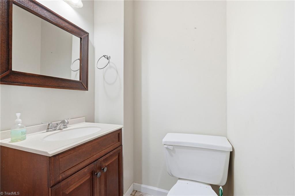169 Ben Smith Road Kernersville, NC 27284 - Photo 29 of 49