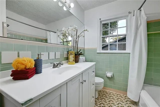 $2,850 | 3207 Breeze Terrace, Unit A, Austin, TX 78722