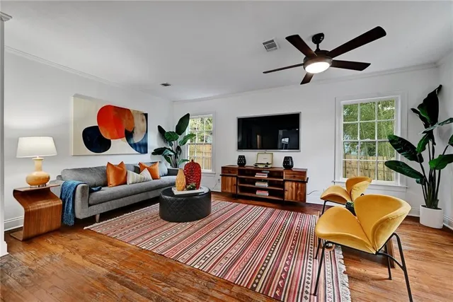 $2,850 | 3207 Breeze Terrace, Unit A, Austin, TX 78722