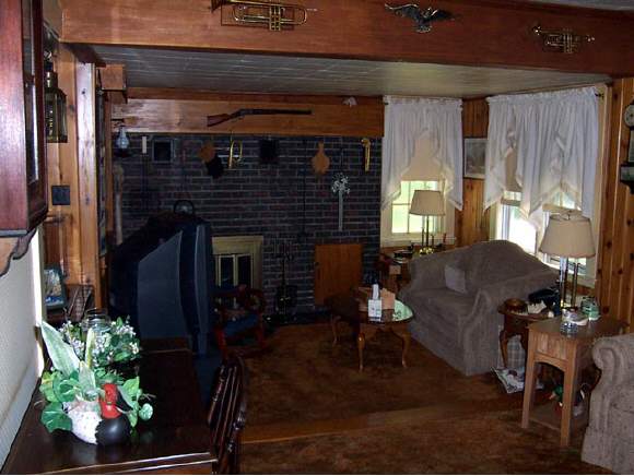 122 English Range Road Derry, NH 03038 - Photo 1 of 5