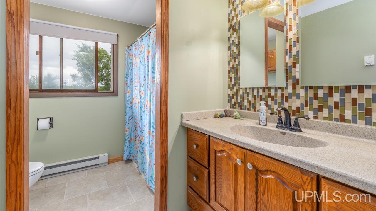 N1572 Hamilton Lake Road Vulcan, MI 49892 - Photo 12 of 27