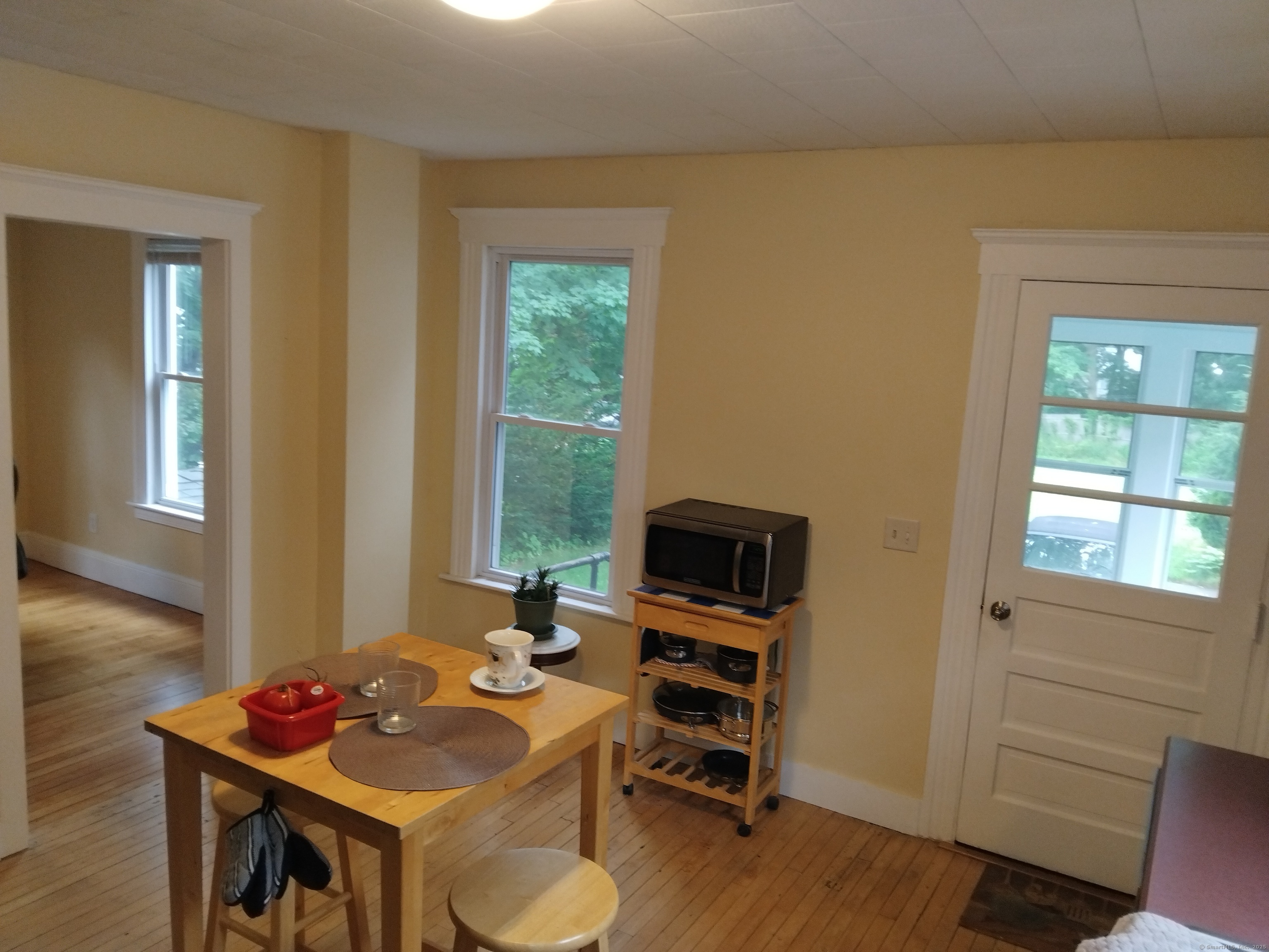 21 Roosevelt Avenue Torrington, CT 06790 - Photo 11 of 22 a workspace with furniture and window