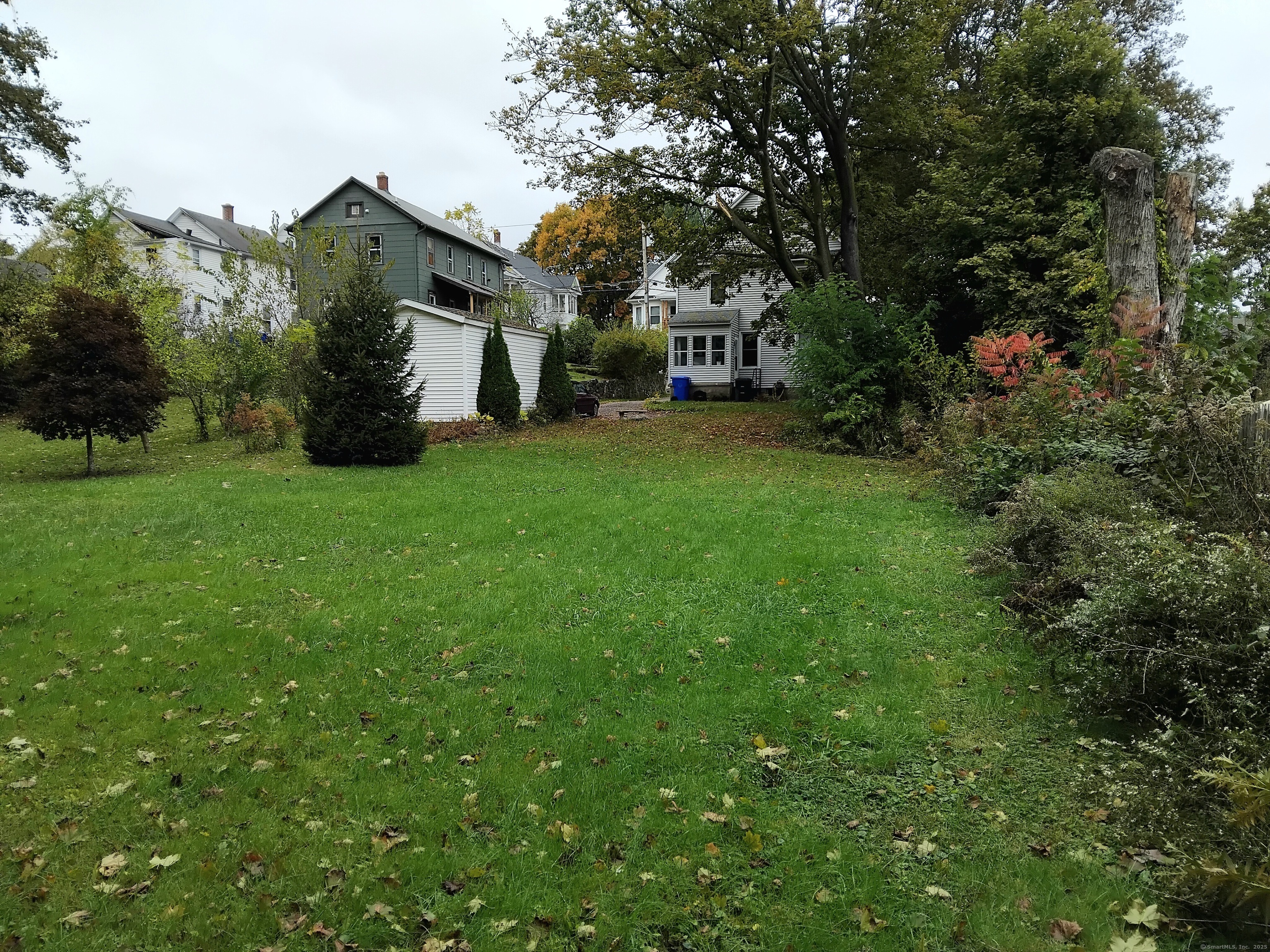 21 Roosevelt Avenue Torrington, CT 06790 - Photo 20 of 22 a view of a house with backyard