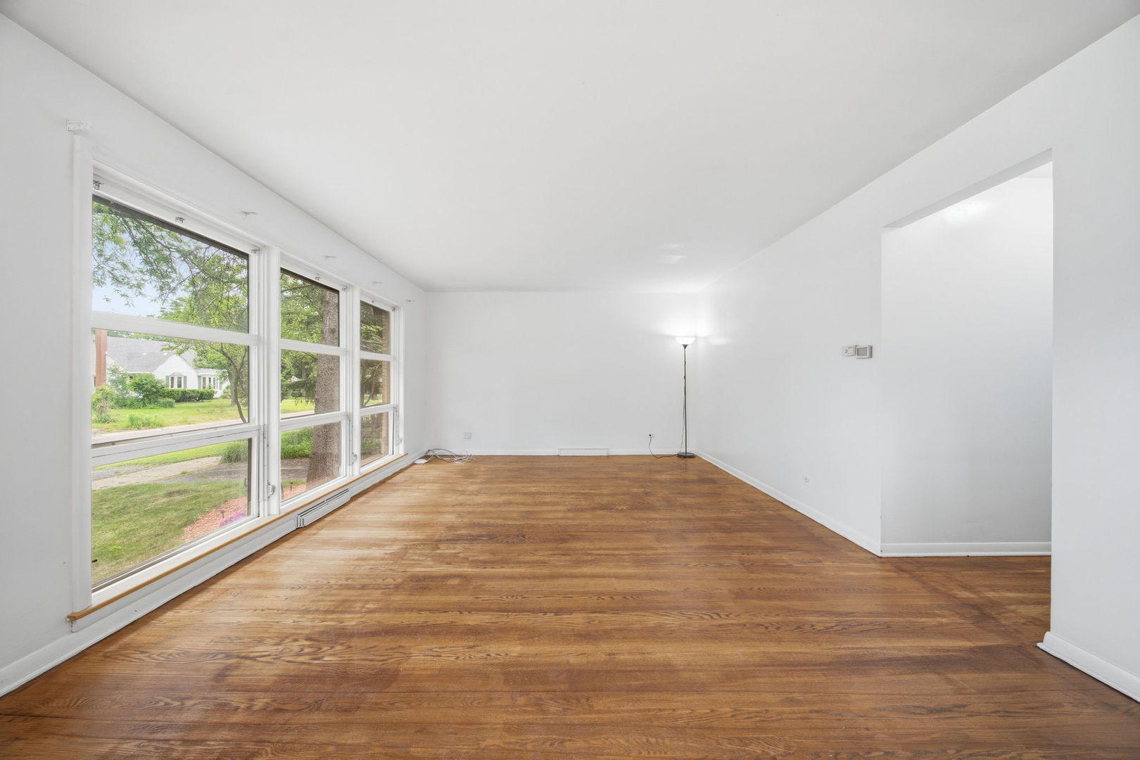 1413 Evergreen Road Homewood, IL 60430 - Photo 7 of 23
