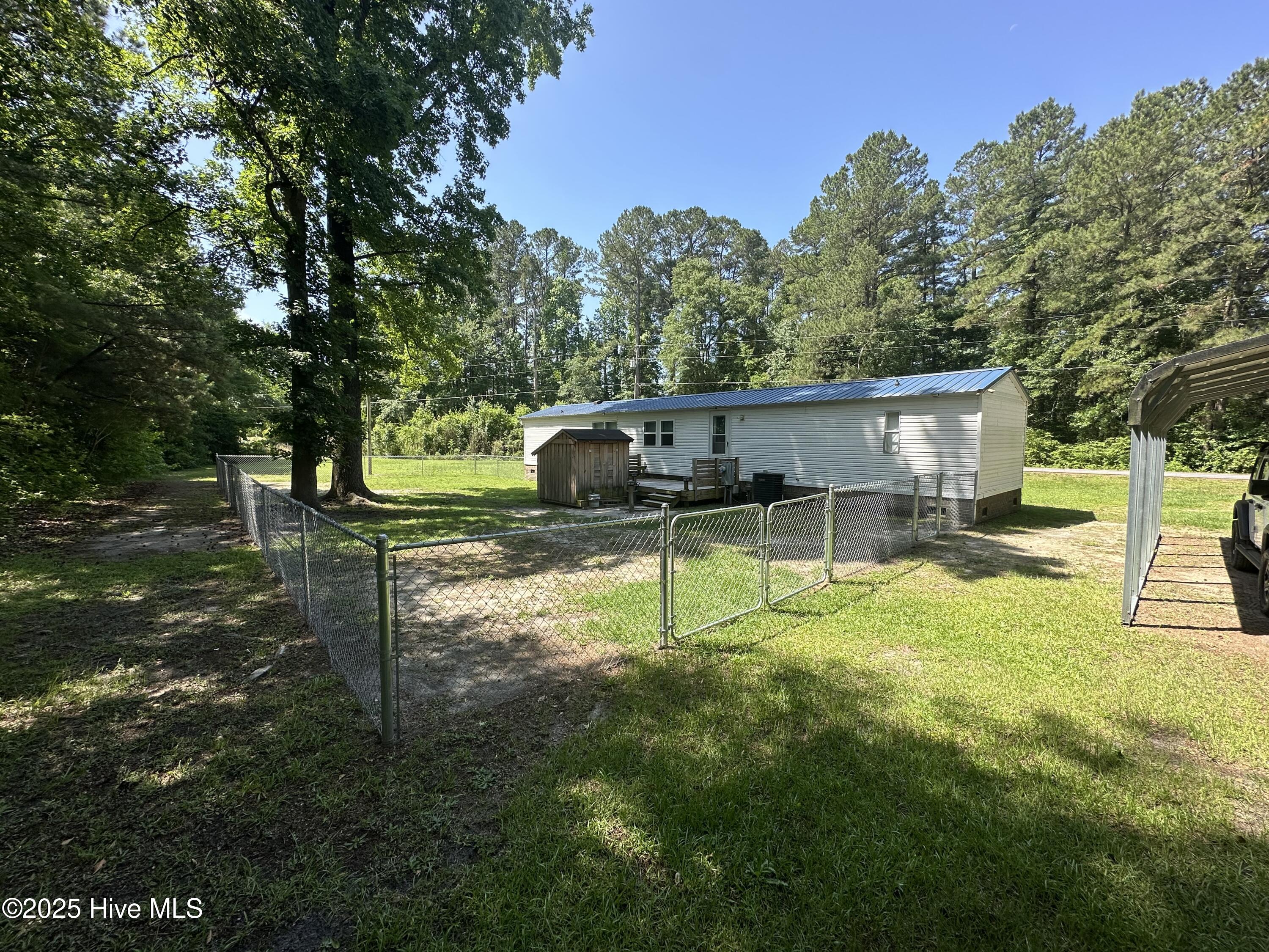 19061 Hardee Road Laurel Hill, NC 28351 - Photo 13 of 14 IMG_0842