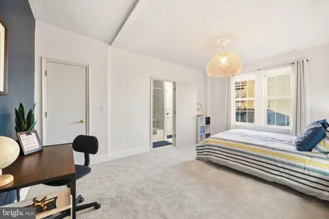 $349,000 | 1401 Columbia Road Northwest, Unit 414, Washington, DC 20009