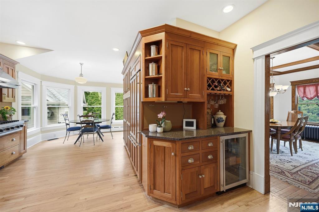 283 Highwood Avenue Ridgewood, NJ 07450 - Photo 11 of 48