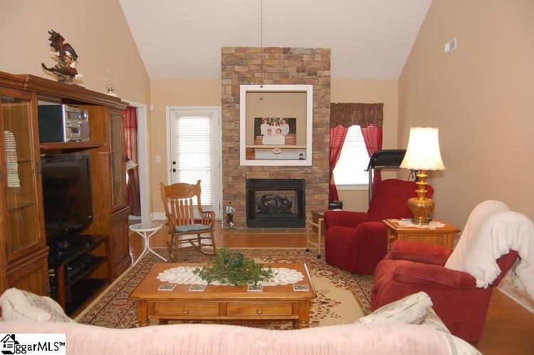 423 Johnson Road Pelzer, SC 29669 - Photo 14 of 36
