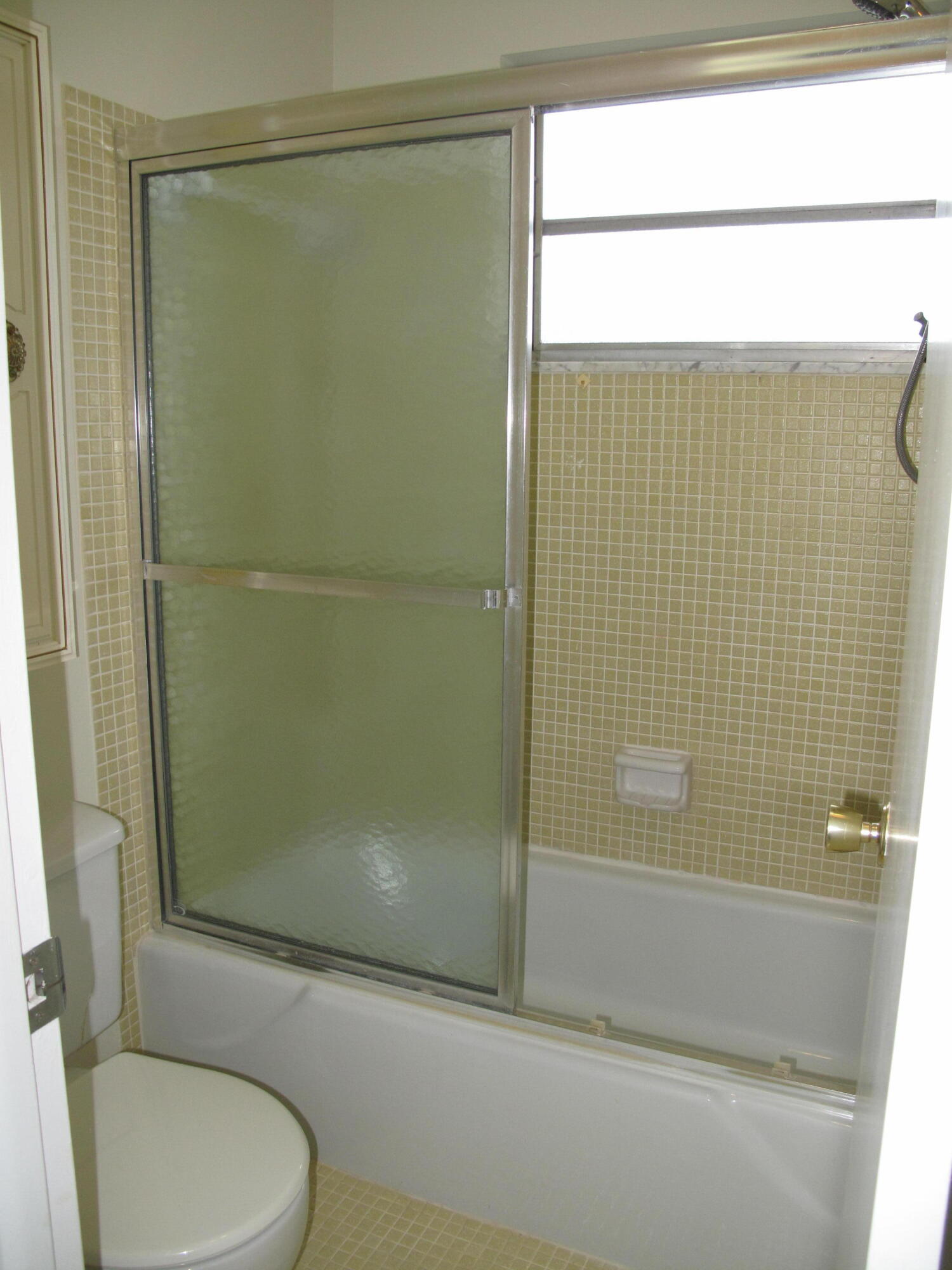 277 West High Point Court, Unit D Delray Beach, FL 33445 - Photo 26 of 47 Master bathroom