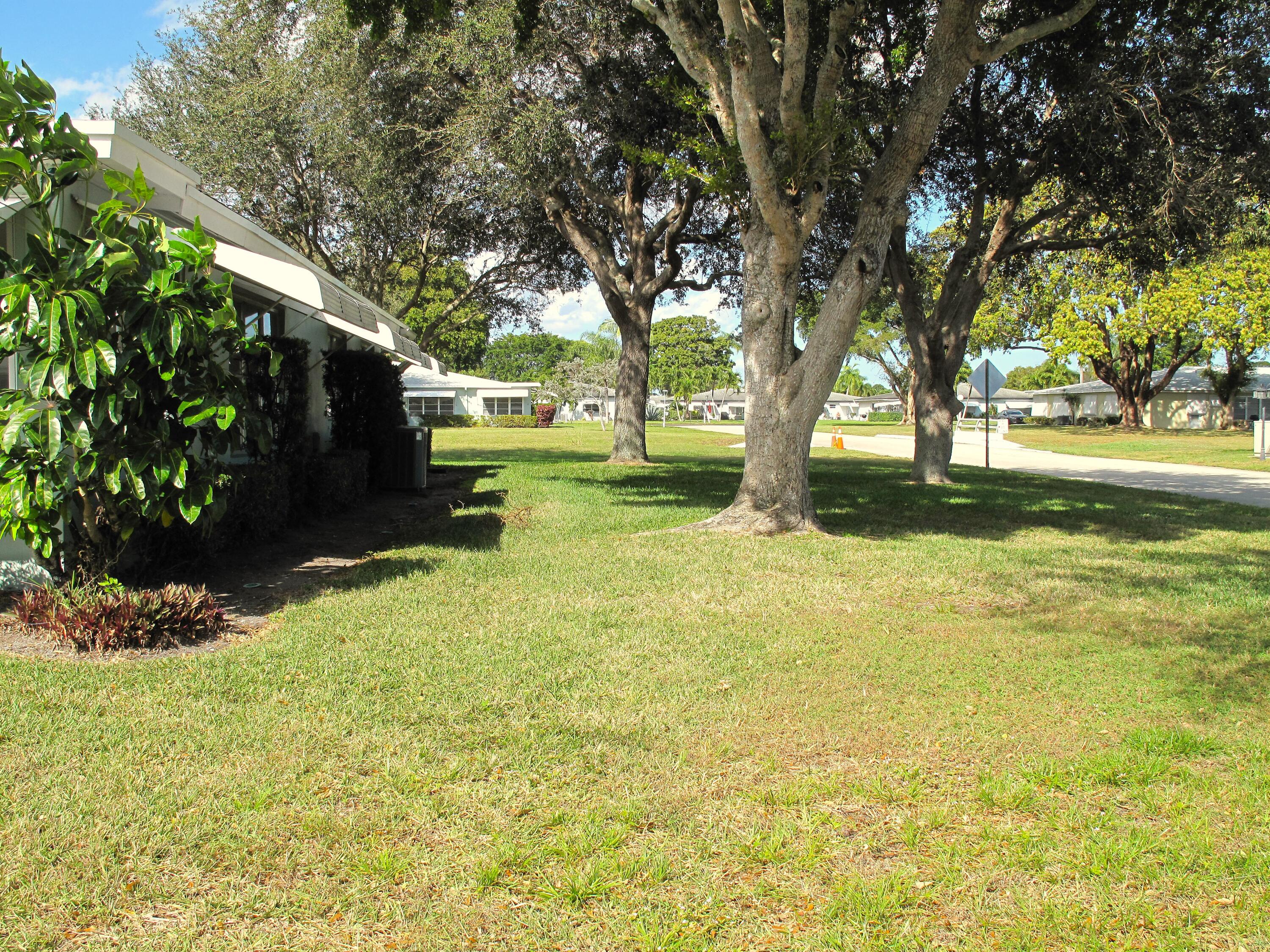 277 West High Point Court, Unit D Delray Beach, FL 33445 - Photo 30 of 47 IMG_7014
