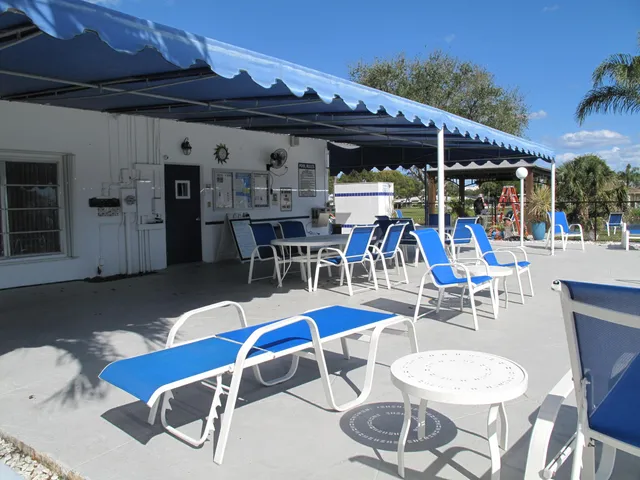 $1,690 | 277 West High Point Court, Unit D, Delray Beach, FL 33445