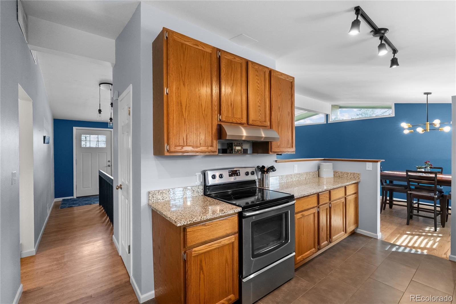 3405 Wright Street Wheat Ridge, CO 80033 - Photo 17 of 40