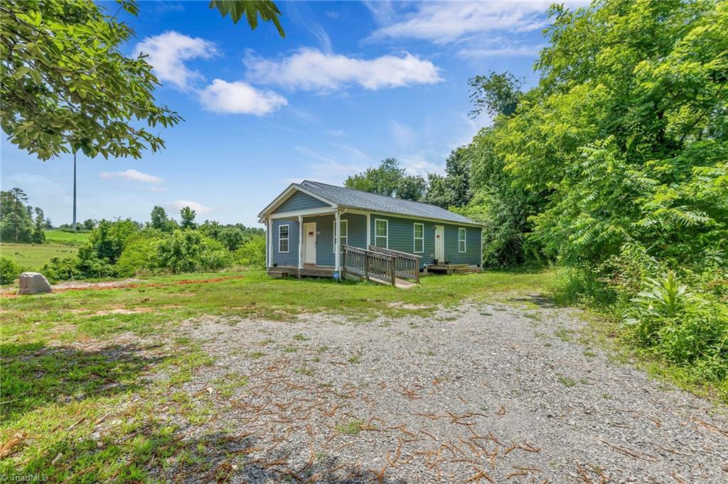 311 Tidline Road Traphill, NC 28685 - Photo 3 of 31 Gallery Image 3