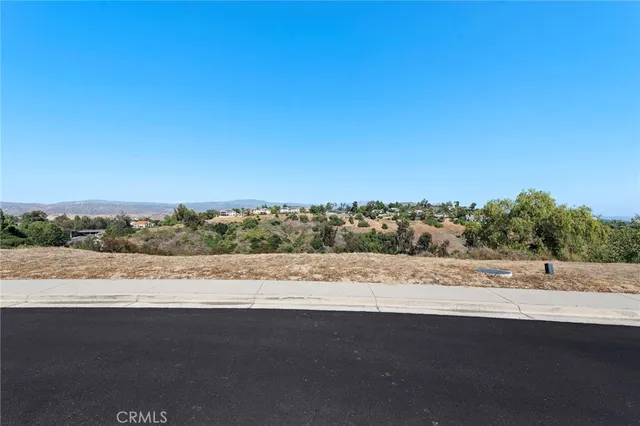 $4,625,000 | 10192 St Cloud Lane, North Tustin, CA 92705