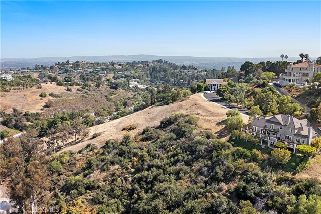 $4,625,000 | 10192 St Cloud Lane, North Tustin, CA 92705