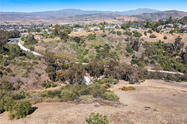 $4,625,000 | 10192 St Cloud Lane, North Tustin, CA 92705