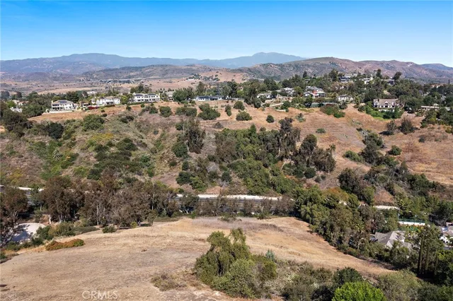 $4,625,000 | 10192 St Cloud Lane, North Tustin, CA 92705