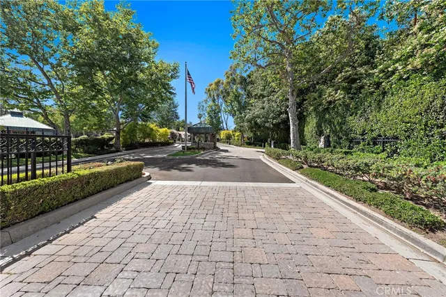 $4,625,000 | 10192 St Cloud Lane, North Tustin, CA 92705