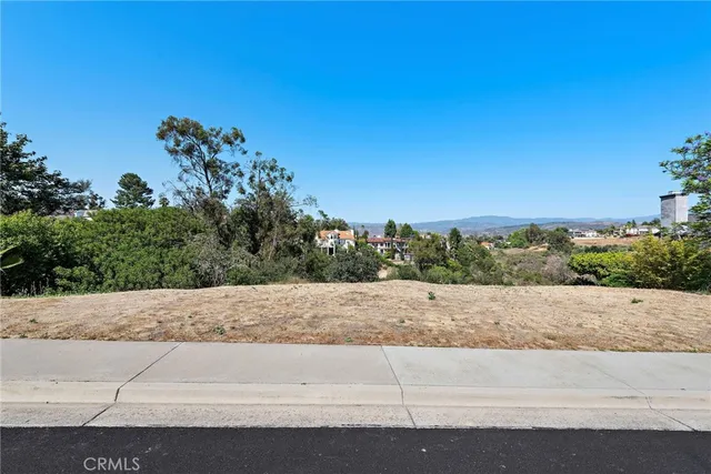 $4,625,000 | 10192 St Cloud Lane, North Tustin, CA 92705