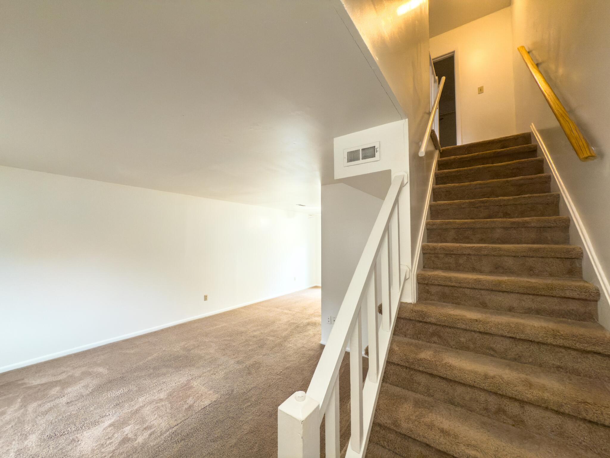 5131 Overland Drive, Unit A Roanoke, VA 24018 - Photo 5 of 9 a view of entryway