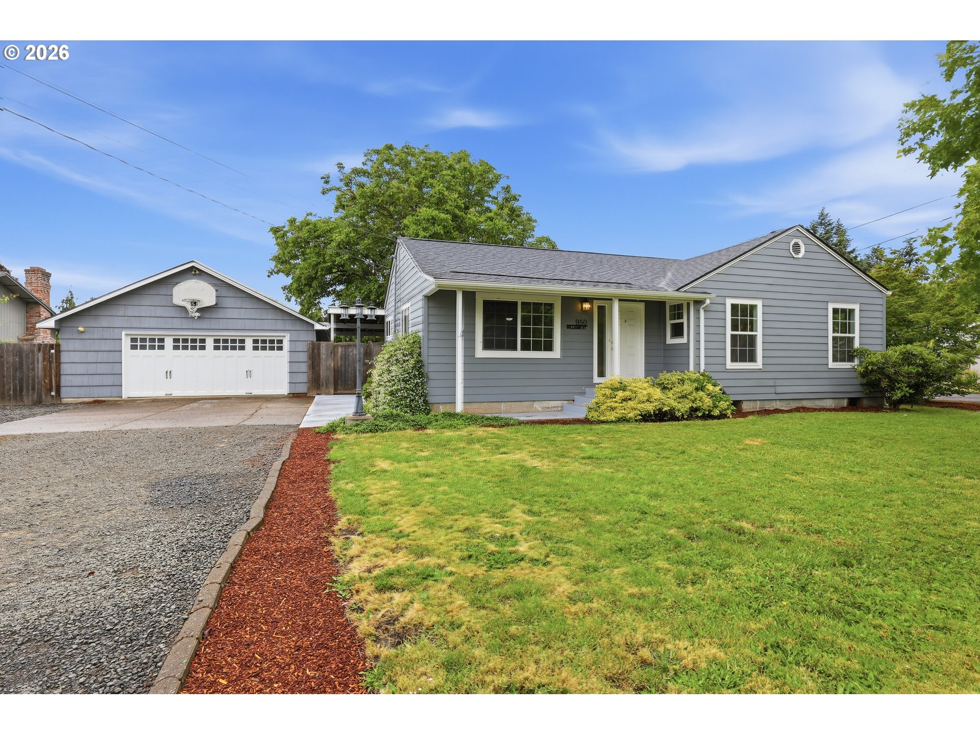 950 Williams Street Eugene, OR 97402 - Photo 2 of 34