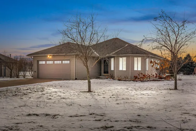 $695,000 | N10733 Timberwolf Lane, Caledonia, WI 54661