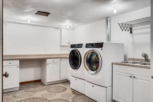 $695,000 | N10733 Timberwolf Lane, Caledonia, WI 54661