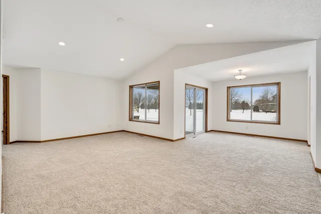 $695,000 | N10733 Timberwolf Lane, Caledonia, WI 54661