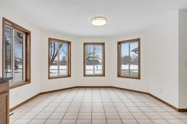 $695,000 | N10733 Timberwolf Lane, Caledonia, WI 54661