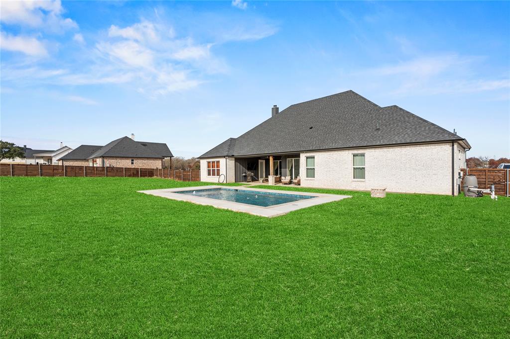 2041 Carrie Court Weatherford, TX 76088 - Photo 35 of 38