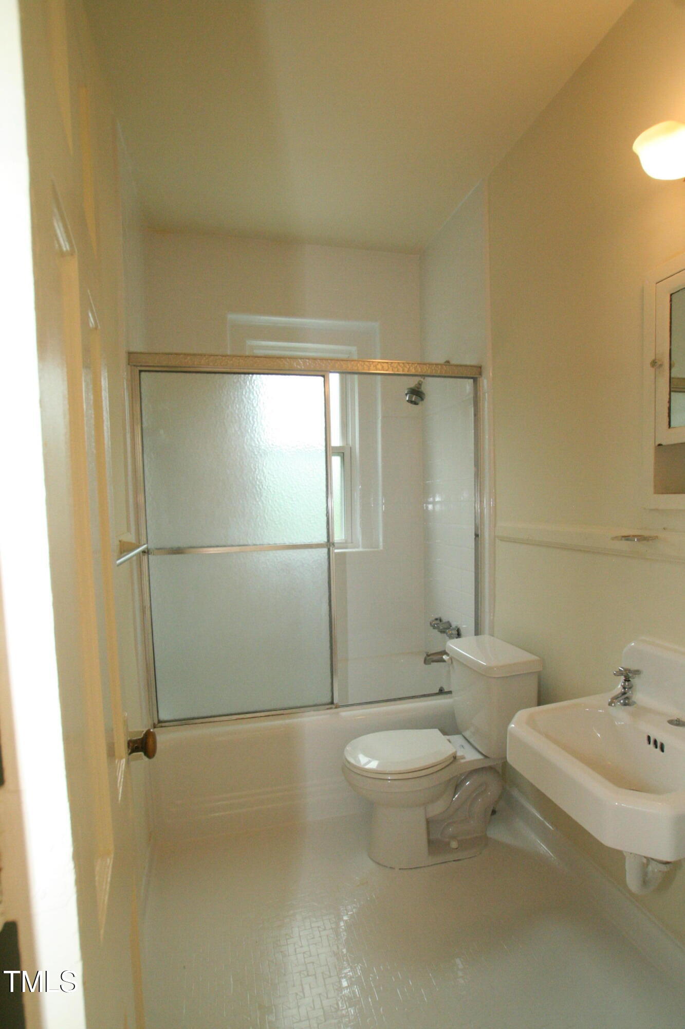 2402 Clark Avenue, Unit 10 Raleigh, NC 27607 - Photo 7 of 13 IMG_0640 (2)