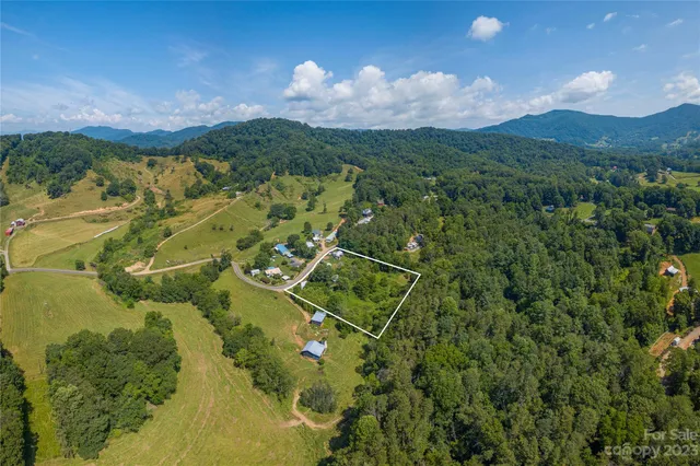 $325,000 | 492-518 Scruggs Circle, Canton, NC 28716