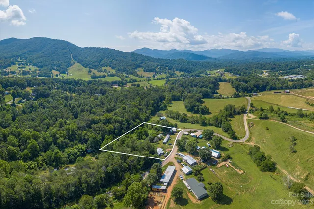 $325,000 | 492-518 Scruggs Circle, Canton, NC 28716