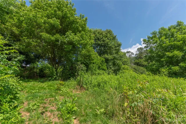 $325,000 | 492-518 Scruggs Circle, Canton, NC 28716