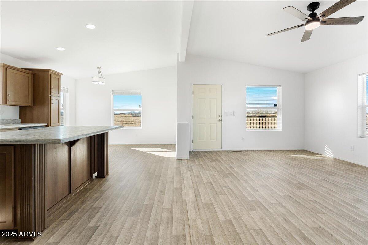 24921 North Verdot Road Paulden, AZ 86334 - Photo 5 of 22 03-Entry to Living Room & Kitchen