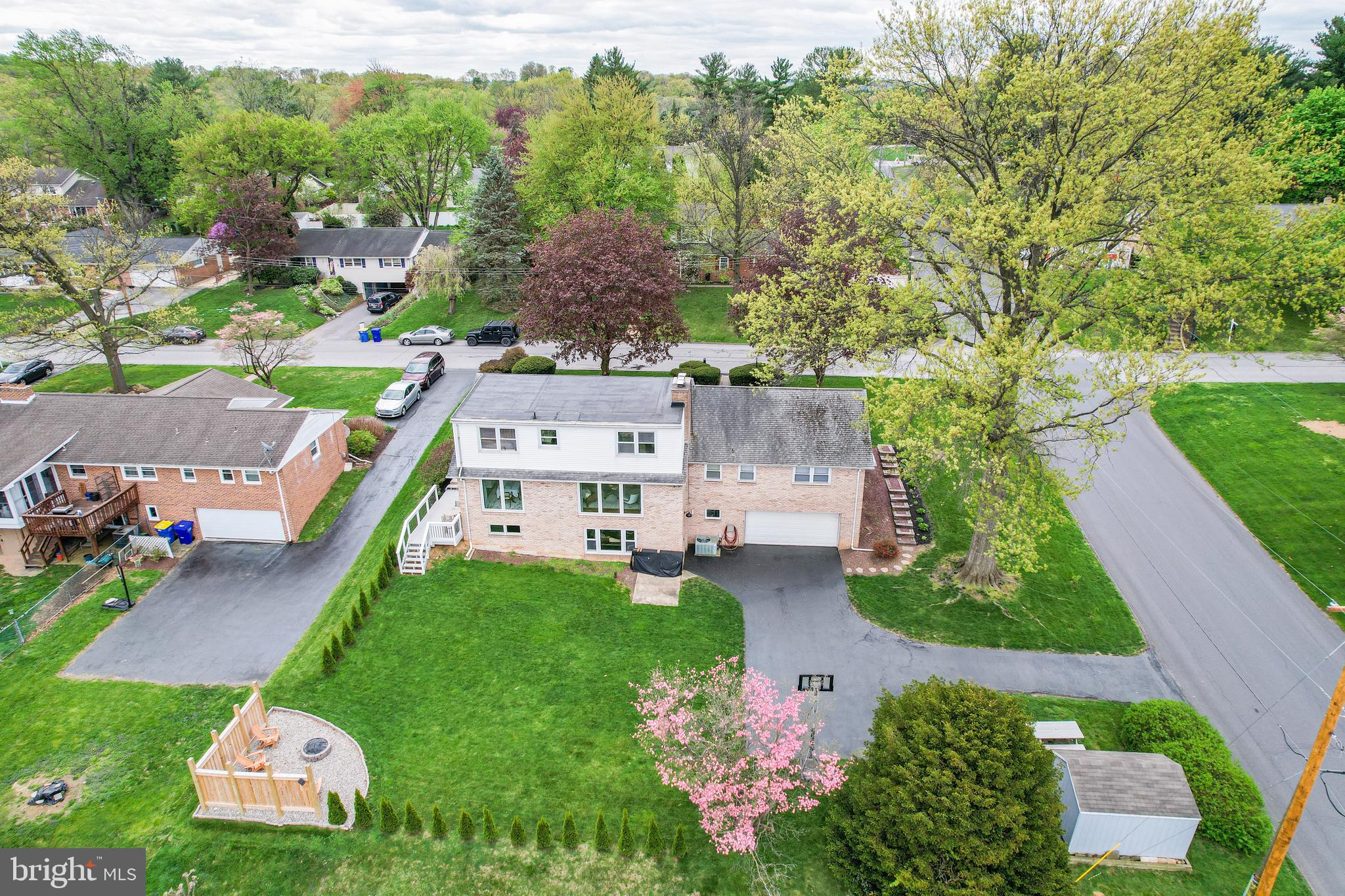 1201 Ruxton Road York, PA 17403 - Photo 5 of 52 Gallery Image 5